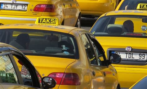 Is it cheaper to take a taxi in Istanbul?