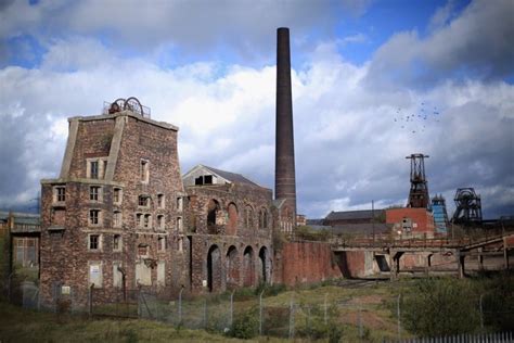 Is It Illegal To Go In Abandoned Buildings Uk?