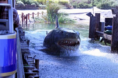 Is Jaws still at Universal Studios Hollywood?