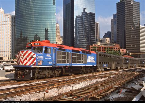 Is Metra and L train the same?