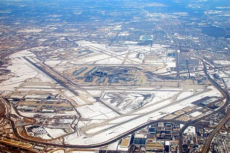 Is O Hare the only airport in Chicago?