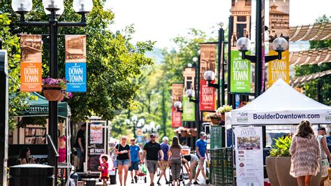 Is Pearl Street Mall Dog Friendly?