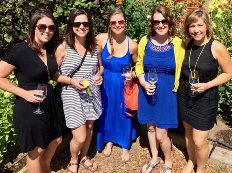 Is There A Dress Code For Wine Tasting In Napa?