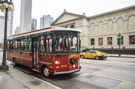 Is There A Free Trolley In Chicago?