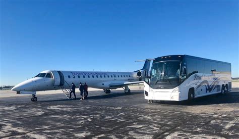 Is there a shuttle between O Hare and Midway?