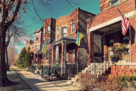 Is Ukrainian Village Chicago Safe?