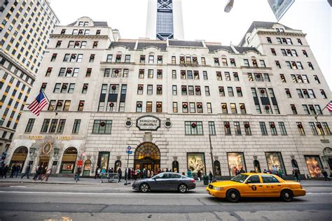 What are the most famous department stores in New York?