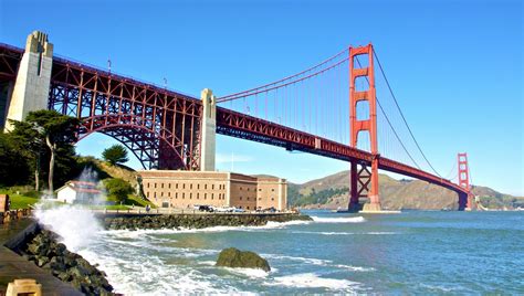 What Are The Two Main Tourist Attractions In San Francisco?