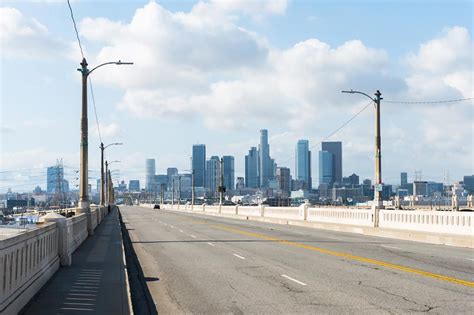 What are the white streets in LA?