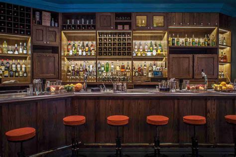 What area has best bars in New York?