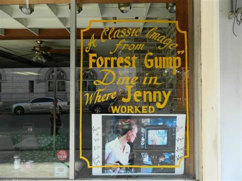 What cafe did Jenny work in Forrest Gump?