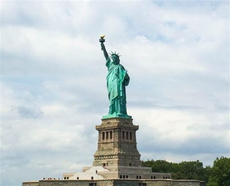 What do I need to know before going to the Statue of Liberty?