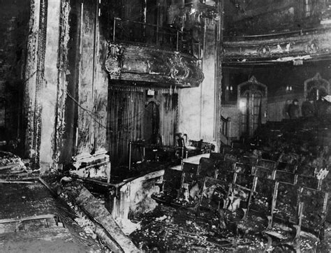 What famous theatre fire in Chicago?