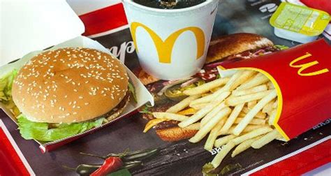 What fast food restaurant sells the Big Mac?