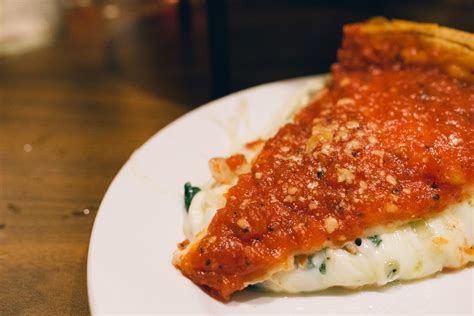 What is Chicago's famous cultural dish?