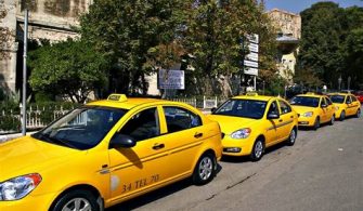 What is the difference between blue and yellow taxi in Turkey?