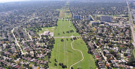 What Is The Largest Urban Park In La?