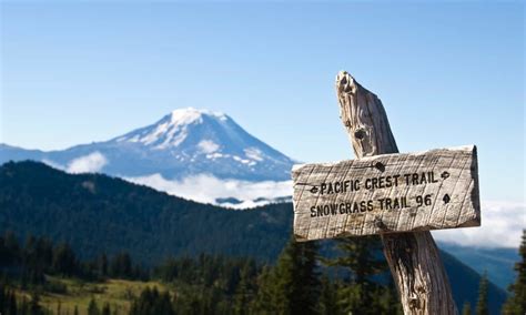 What is the longest hiking trail in California?