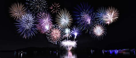 What is the longest lasting firework show?