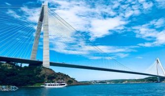 What is the most beautiful bridge in Istanbul?