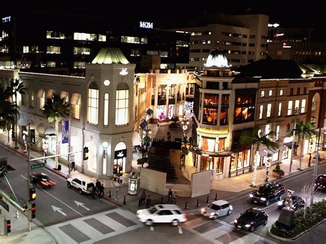 What Is The Most Expensive Shopping District In The Us?