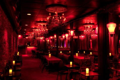 What Is The Most Famous Jazz Bar In Chicago?