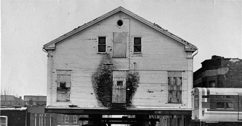 What is the oldest building still standing in Chicago?