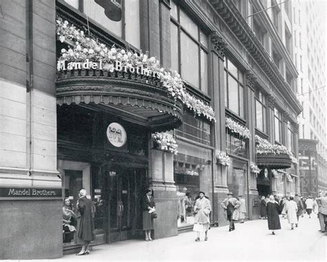 What Is The Oldest Department Store In Chicago?