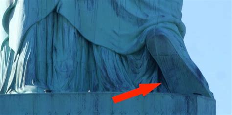 What is the secret of the Statue of Liberty?