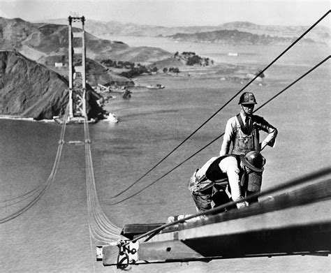 What Is The Story Behind The Golden Gate Bridge?