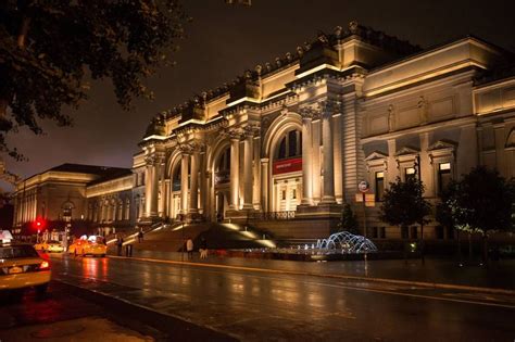 What Is The Wealthiest Art Museum In The United States?