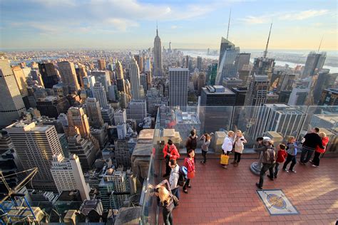 What time is best to go to the Top of the Rock?