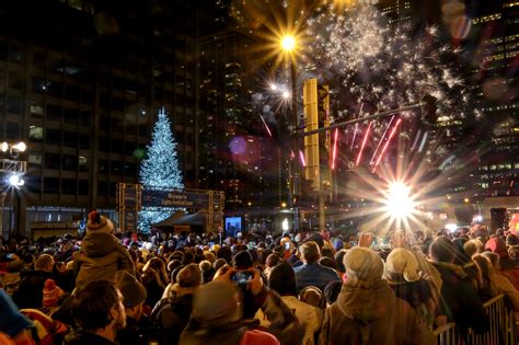 What time is the light festival in Chicago?