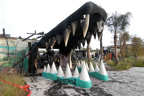 What year did Gatorland burn down?