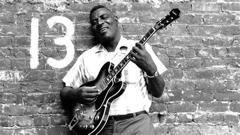 When was Chicago Blues popular?