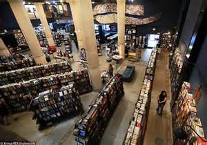 When Was The Last Bookstore Opened?