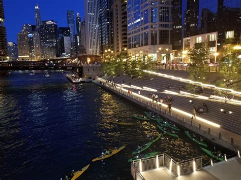 Where can I enter the Chicago Riverwalk?