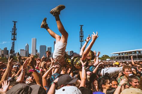 Who is playing at Lollapalooza 2023?