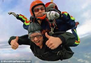 Am I too fat to skydive?