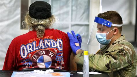 Can i fly to Florida without a vaccine?