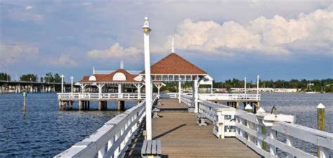 Can I Walk My Dog On Bradenton Beach?