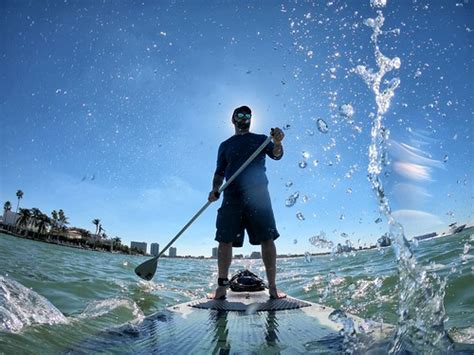 Can you paddleboard in Biscayne Bay?