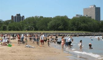 Can You Paddleboard On Chicago Beaches?