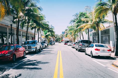 Can You Park On The Street Overnight In Miami Beach?