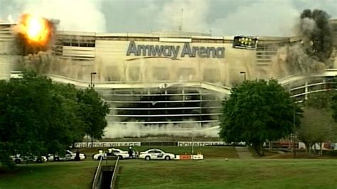 Can you smoke at Amway arena?