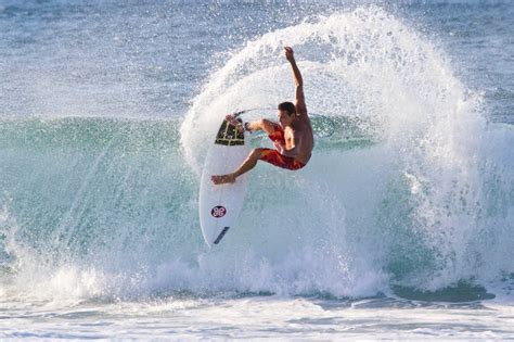 Can you surf in Fort Lauderdale?