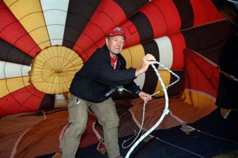 Do Balloon Pilots Get Paid?