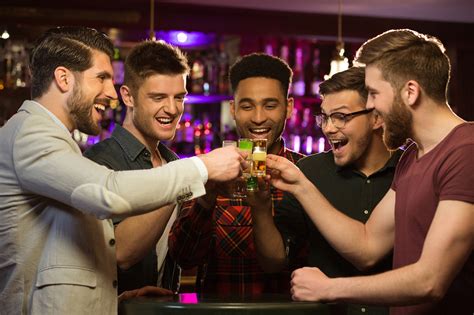 Do Guests Pay For Bachelor Party?