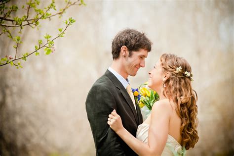 Do wedding photographers keep all photos?