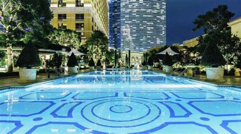 Do You Have To Pay To Use The Pool At The Bellagio Las Vegas?